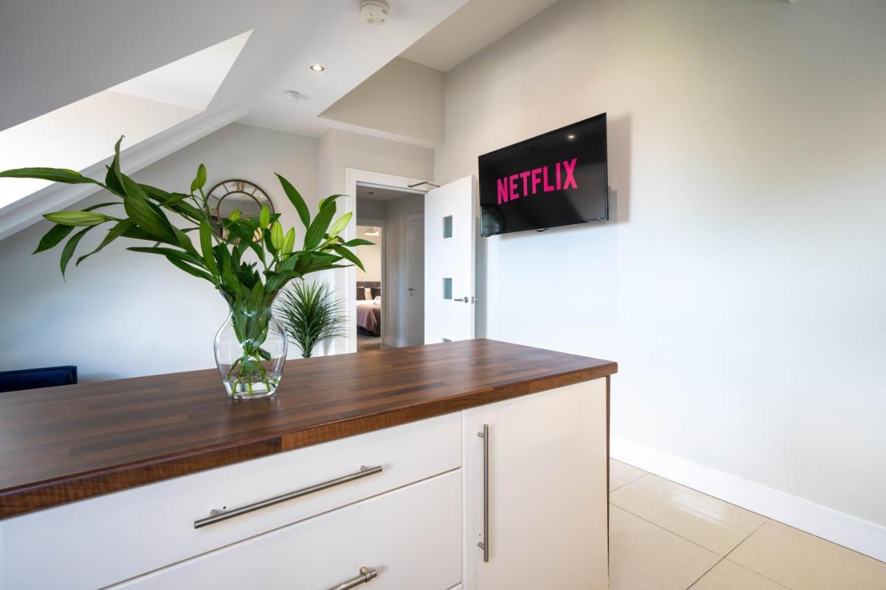 Three Bed Apartment Sleeps 5 In Botanic Belfast Exterior foto
